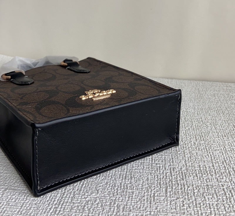Amelia-i CAH Bags - 160