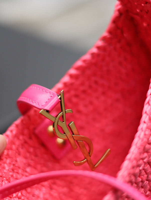 Amelia - YSL Bag - 1821