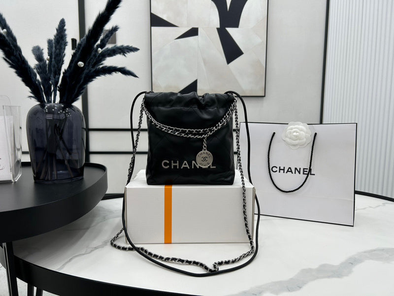 Wellow Bags - Chanel - Bags  - 153