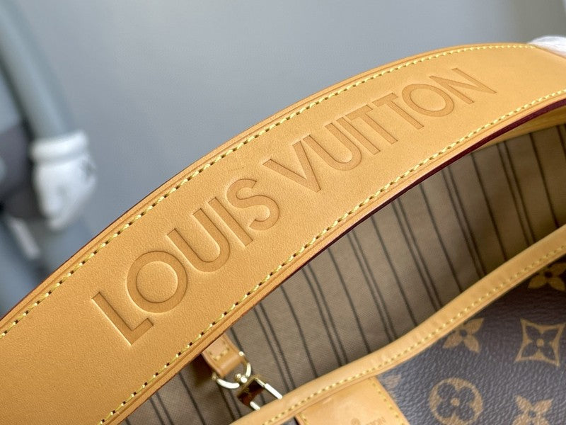 Fan Fashion Lu-Vi bags - 17221