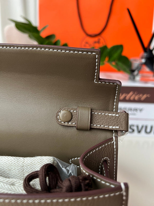 Amelia- HRMS LUXURY BAGS - 830