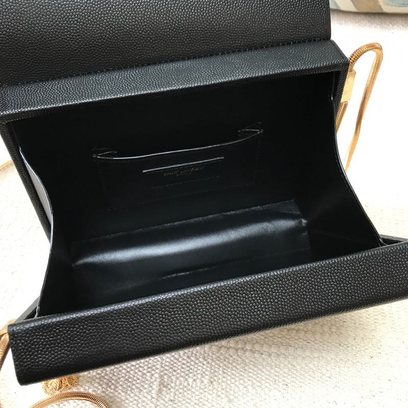 Amelia - YSL Bag - 3768