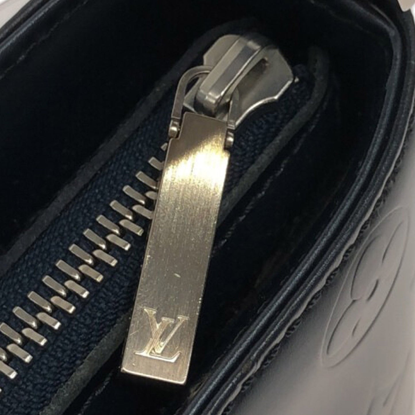 LOUIS VUITTON Monogram Mat Alston Shoulder Bag