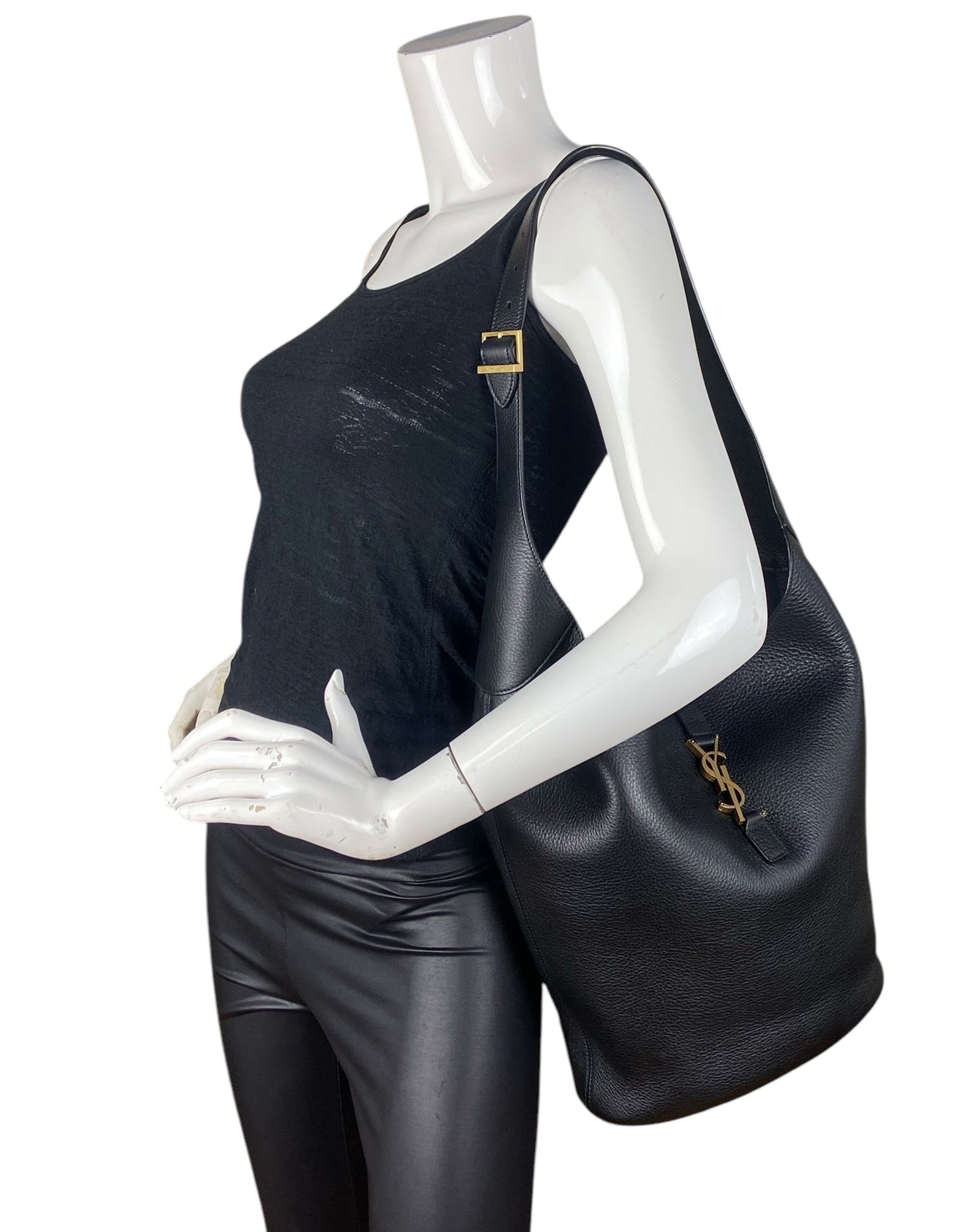 Saint Laurent Black Le 5 A 7 Hobo Bag