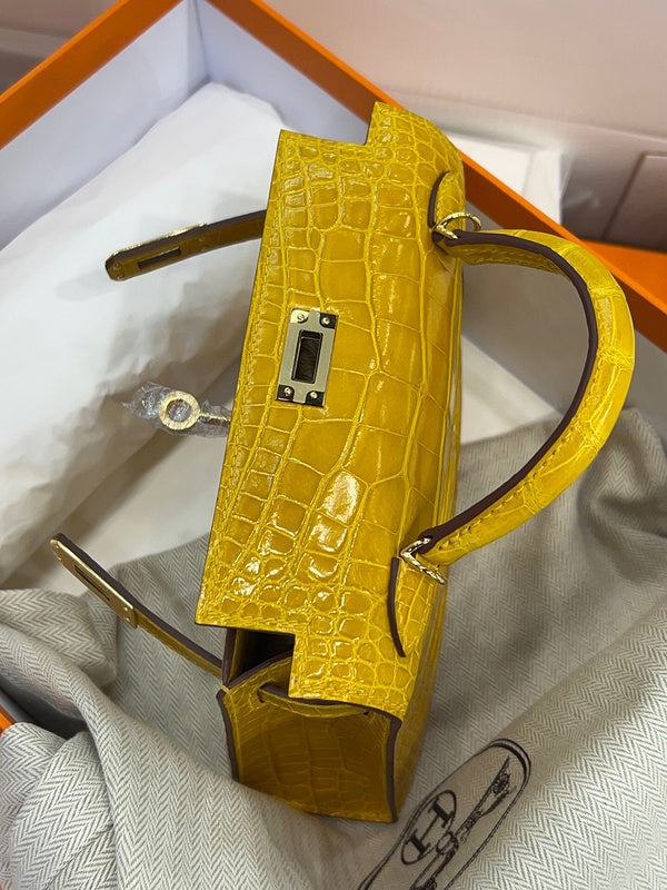 Amelia - HMS Bags - 1430