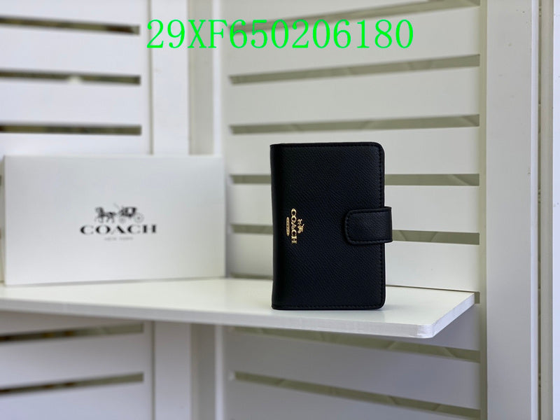 Amelia - CAH Wallet - 043
