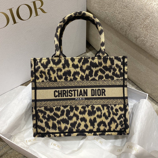 Amelia- DYOR FASHION BAGS - 2196