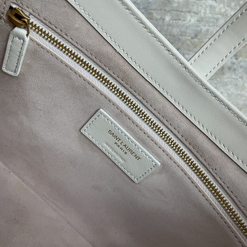Amelia - YSL Bag - 3803
