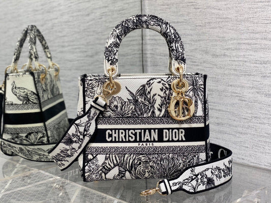 Amelia- DYOR DESIGNER BAGS - 397