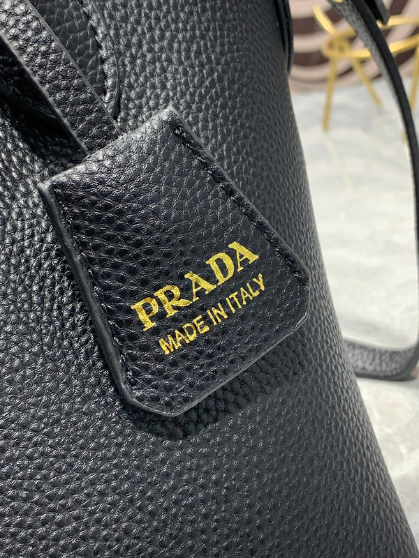 Amelia- PRDA  LUXURY BAGS - 789