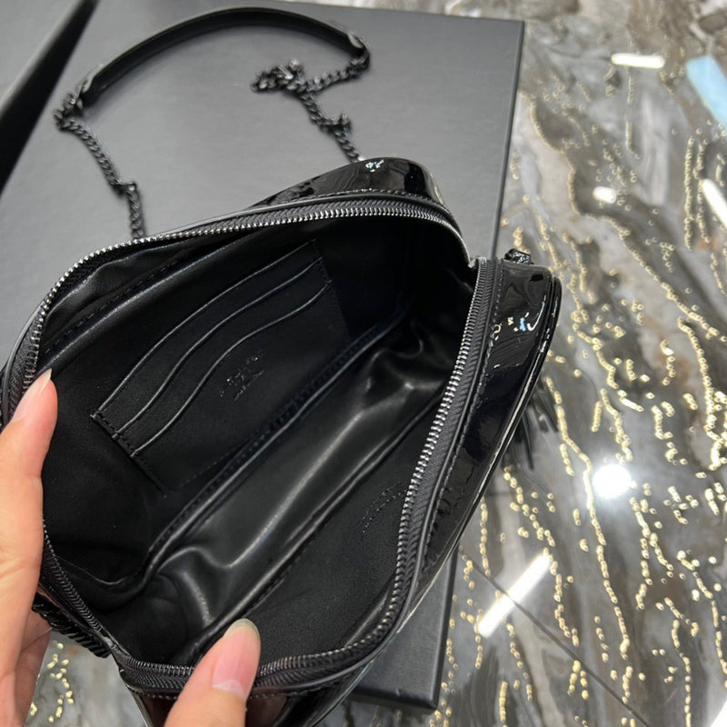 Amelia - YSL Bag - 1874