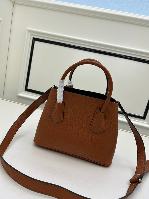 Amelia- PRDA  LUXURY BAGS - 040