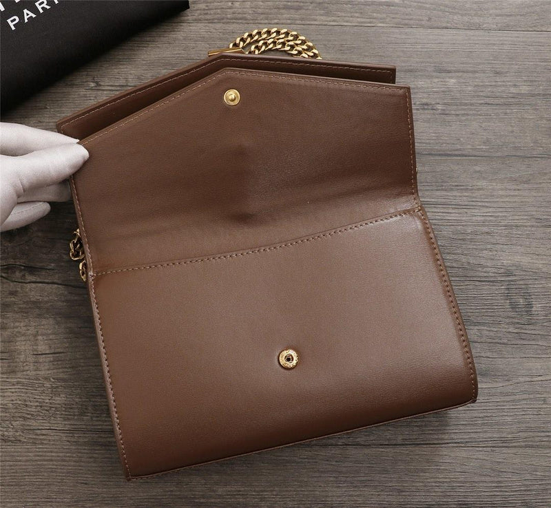 Amelia - YSL Bag - 2915
