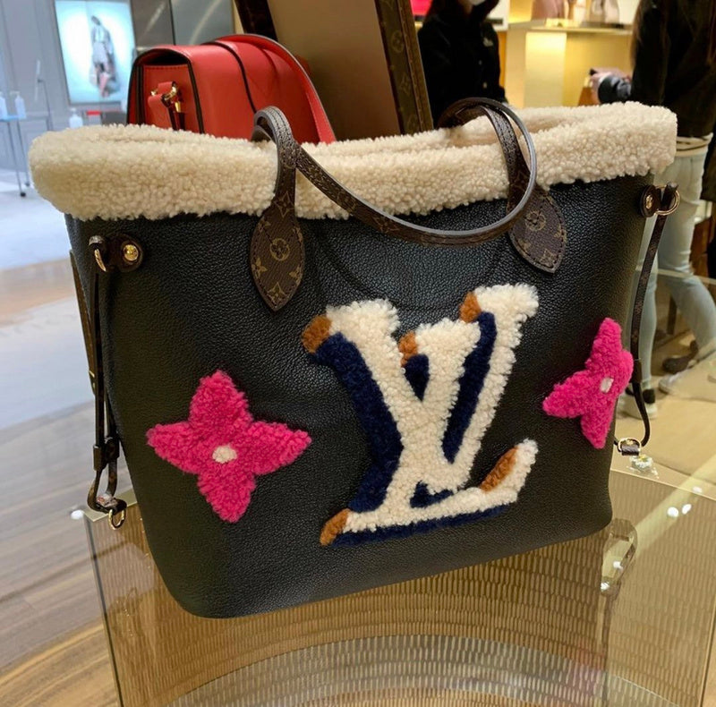 Fan Fashion Lu-Vi bags - 17720