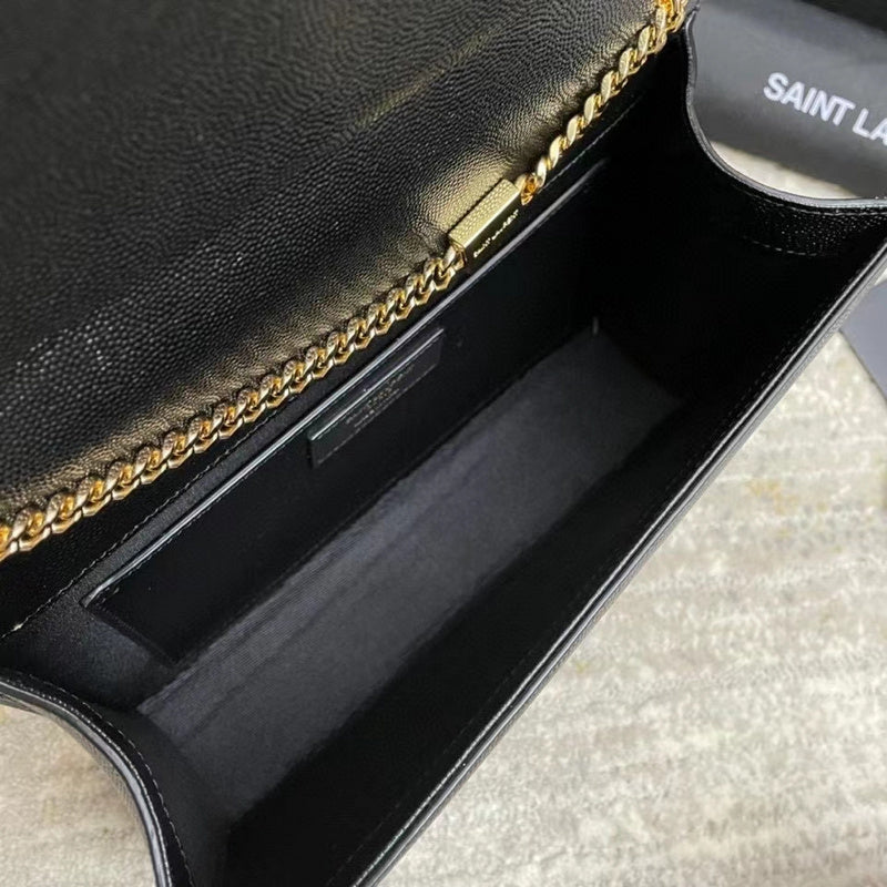Amelia - YSL Bag - 3810