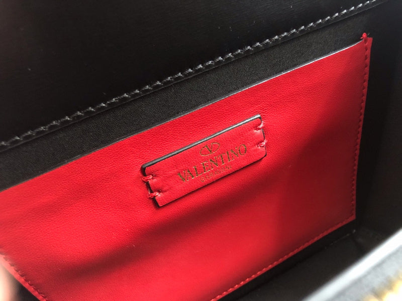 Amelia's Bag Gallery - VEL Bags - 1314
