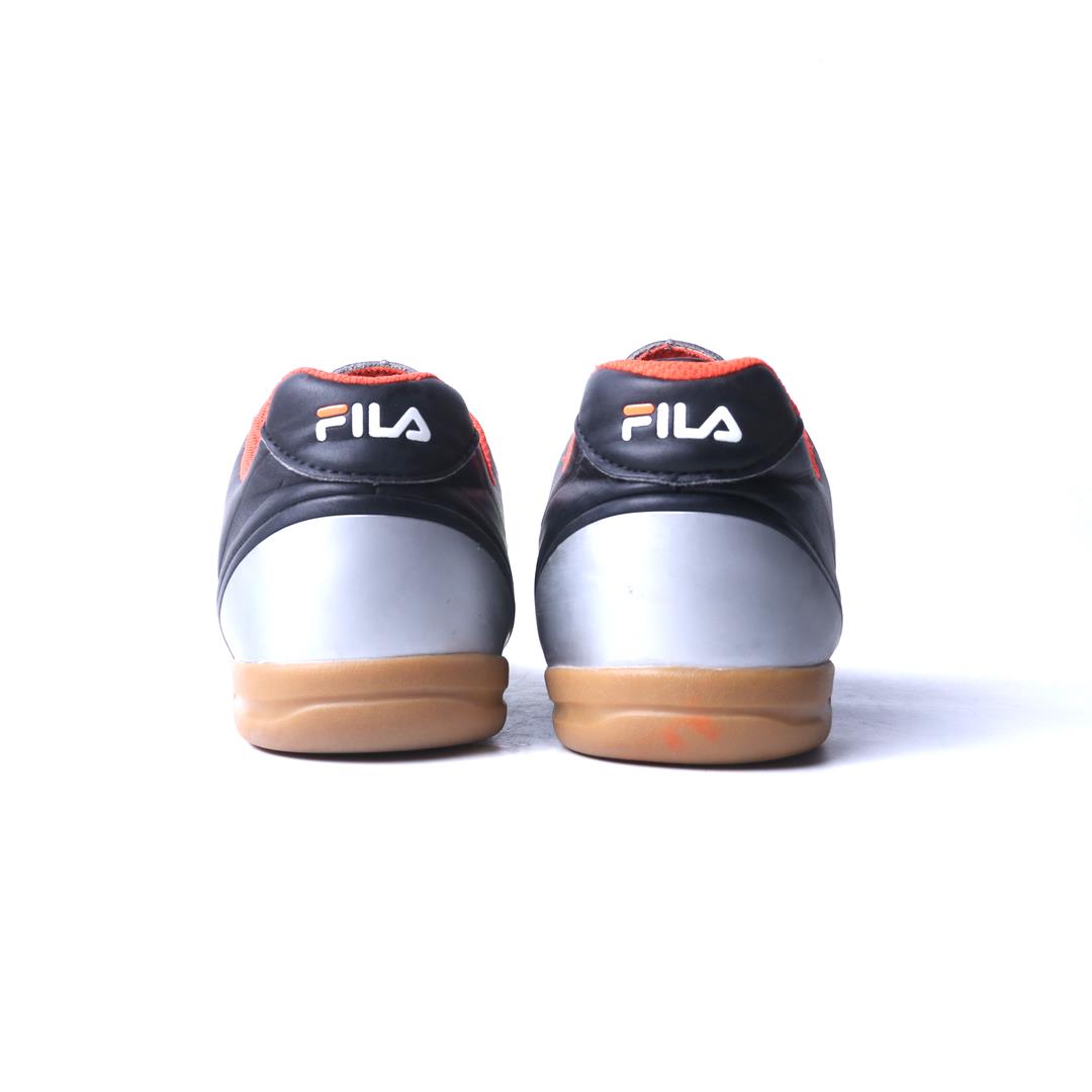 FILA .