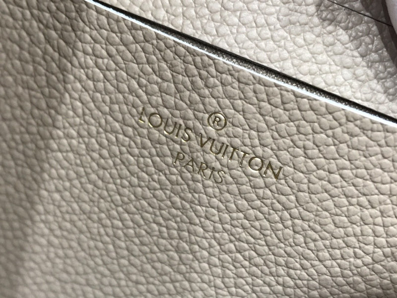 Fashion Lu-Vi bags - 3498