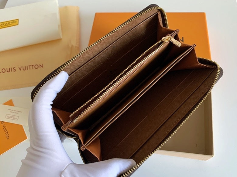 Amelia- LOV  Luxury  Wallets - 714