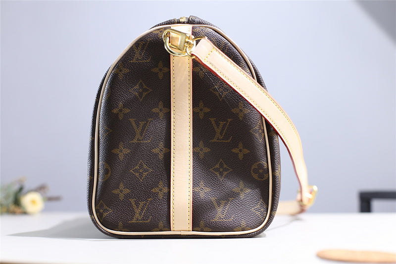 Fan Fashion Lu-Vi bags - 8172