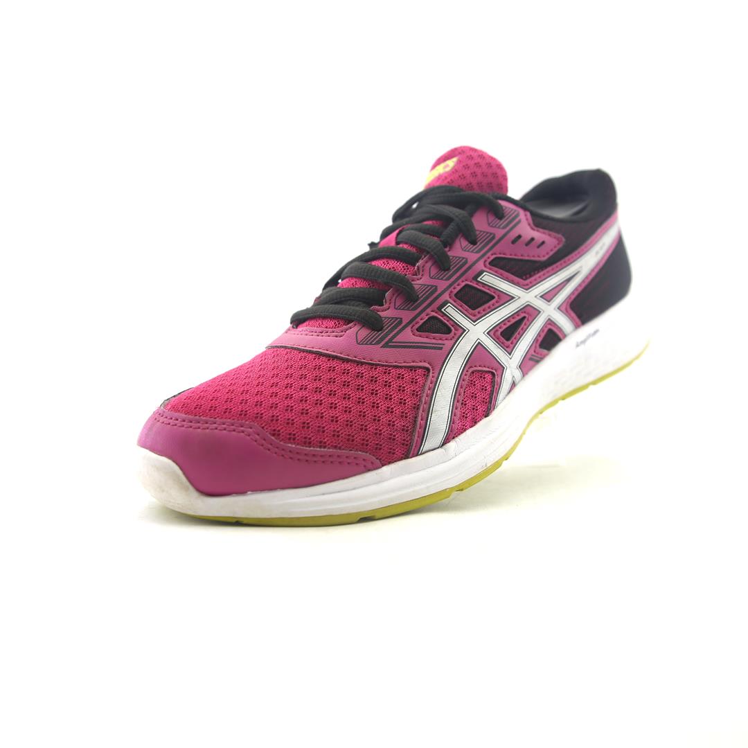 ASICS IKAIA 8
