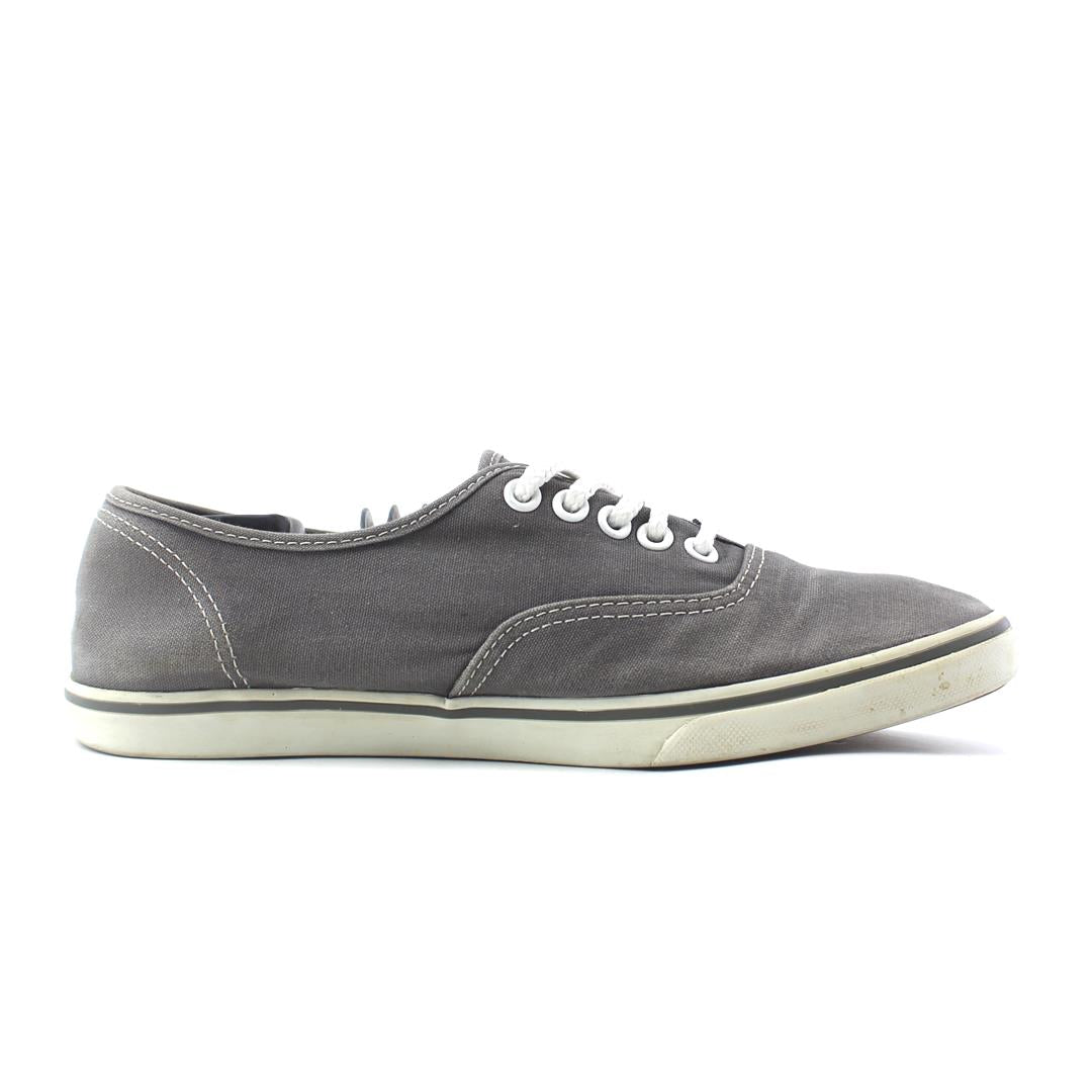 VANS AUTHENTIC