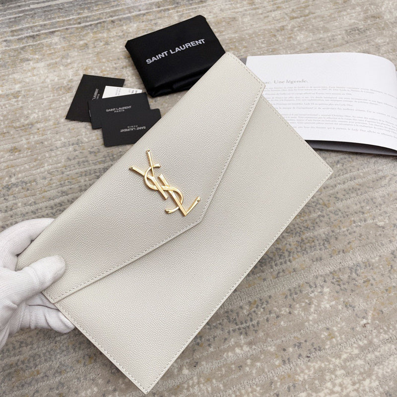 Amelia - YSL Bag - 3821