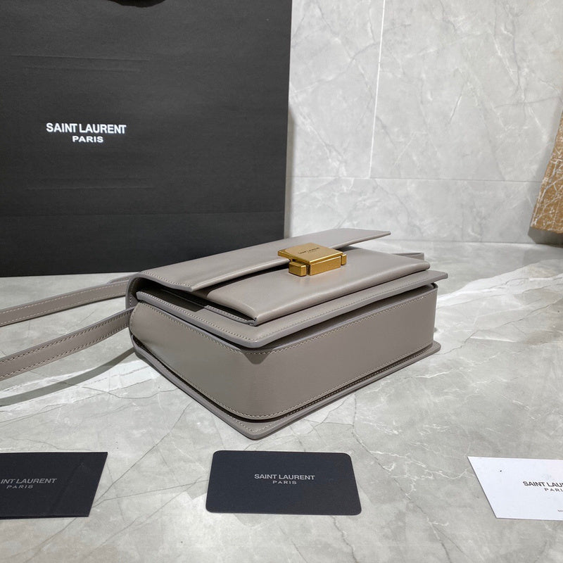 Amelia - YSL Bag - 4035