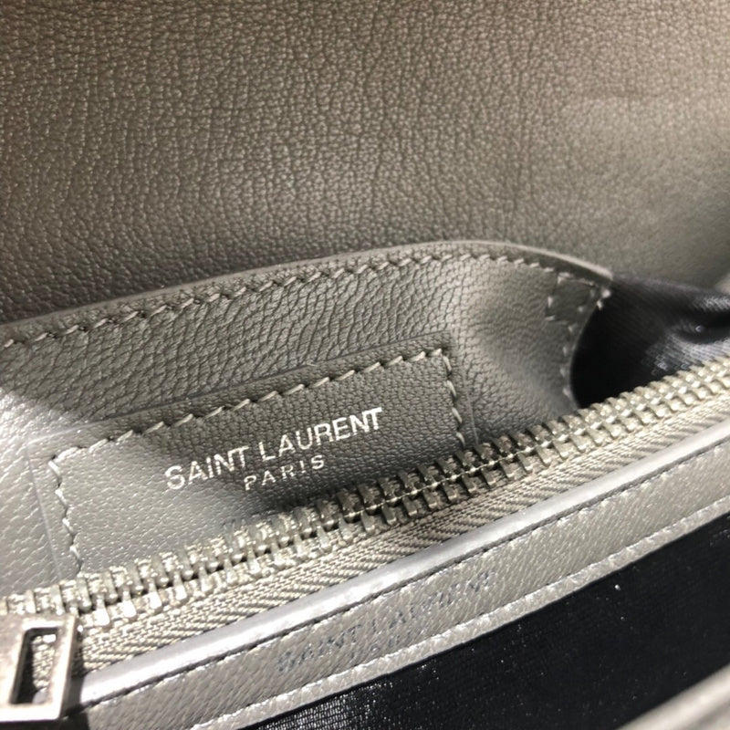 Amelia - YSL Bag - 4020