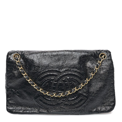 Amelia Vinyl Medium Rock and Chain Flap Black