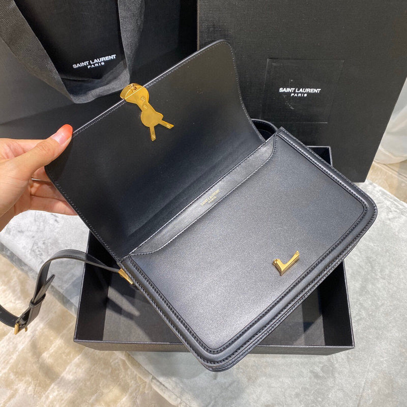 Amelia - YSL Bag - 1228