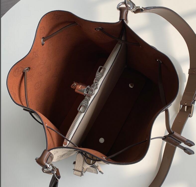 AmeliaLuxury - LOV Bags - 3106