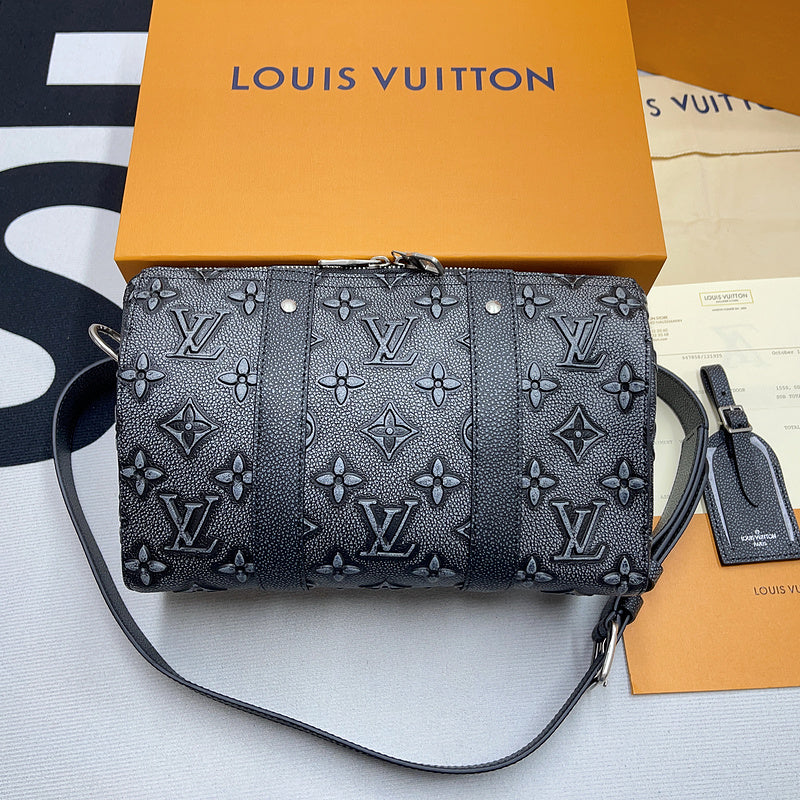 Fan Fashion Lu-Vi bags - 11228
