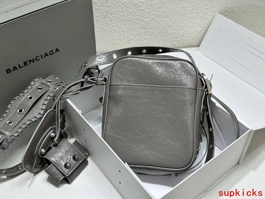 Amelia- Mix Wallets - 498