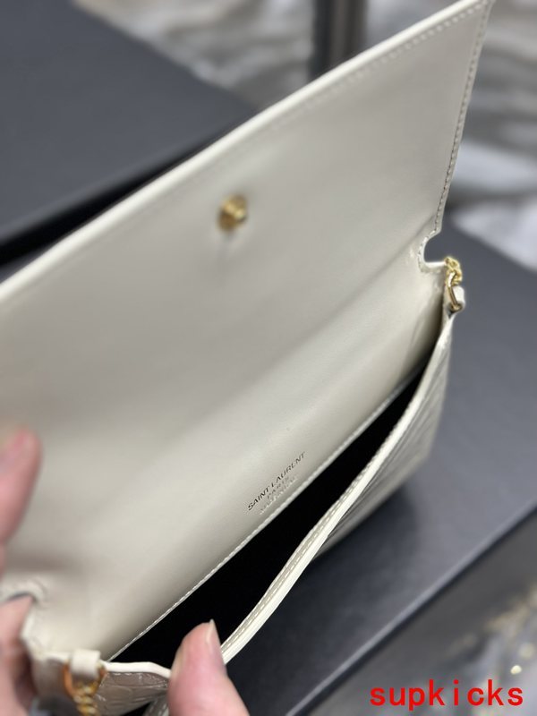 Amelia- Mix Wallets - 490