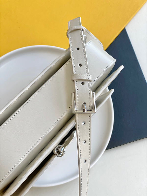 Amelia - YSL Bag - 4153