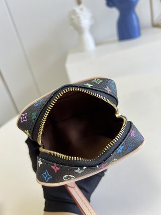 Amelia- LOV  Luxury  Wallets - 530