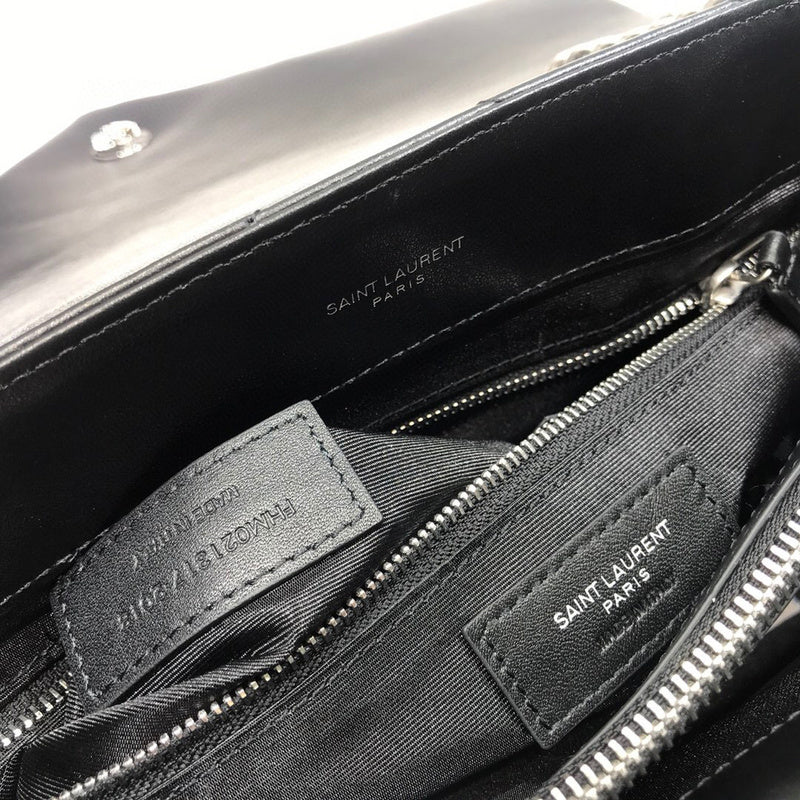 Amelia - YSL Bag - 2177