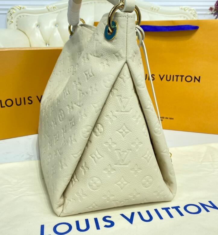 AmeliaLuxury - LOV Bags - 2464