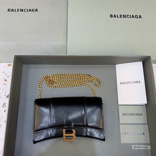 BLN-Ciaga Hourglass Wallet On Chain in Black, For Women,  Bags 7.6in/19Amelia6560501QJ4M1000