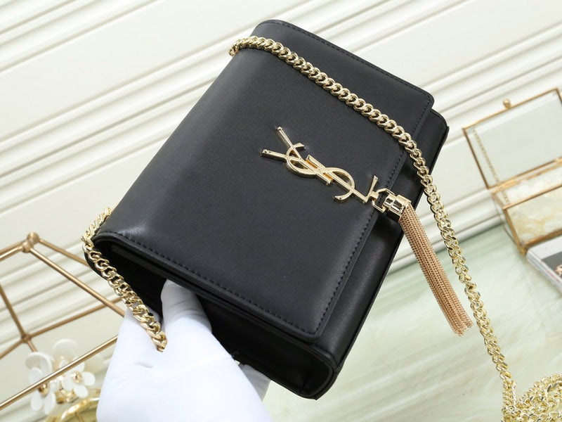 Amelia - YSL Bag - 3546