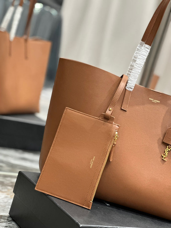 Amelia - YSL Bag - 3943
