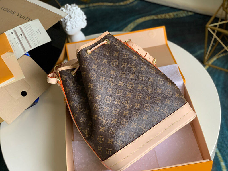 Fan Fashion Lu-Vi bags - 17337