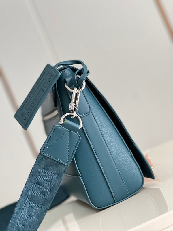 Fashion Lu-Vi bags - 3211