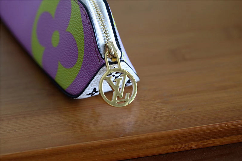 Fan Fashion Lu-Vi bags - 9320