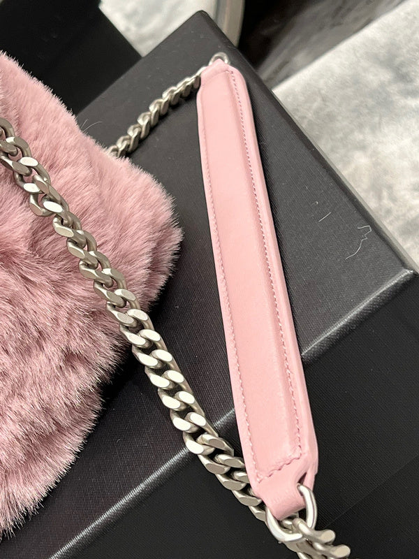 Amelia - YSL Bag - 4162