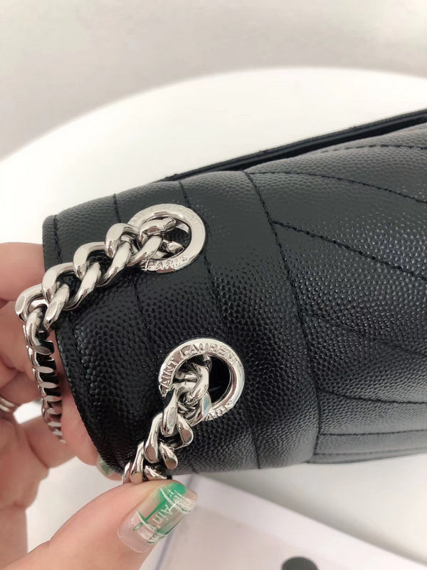 Amelia - YSL Bag - 3853