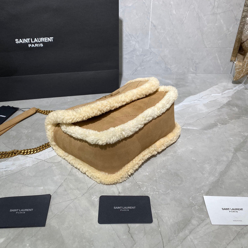 Amelia - YSL Bag - 4117