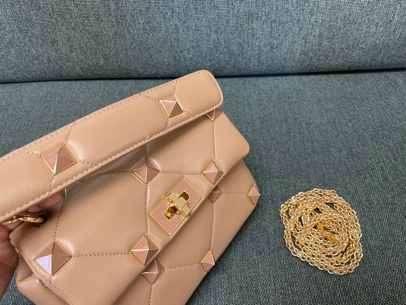 VAL LUXURY BAGS - FOR FASHION LOVERS  AFFORDABLE LUXURY BAGS- 577