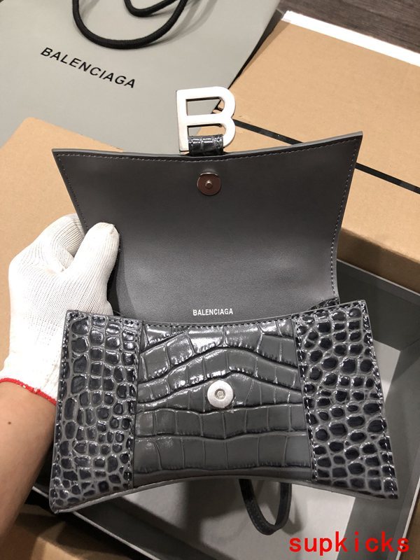 Amelia- BG Hourglass Bags - 089